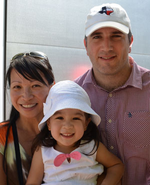 Photo of Peter Coats, Cici Vu and their daughter, Daphne