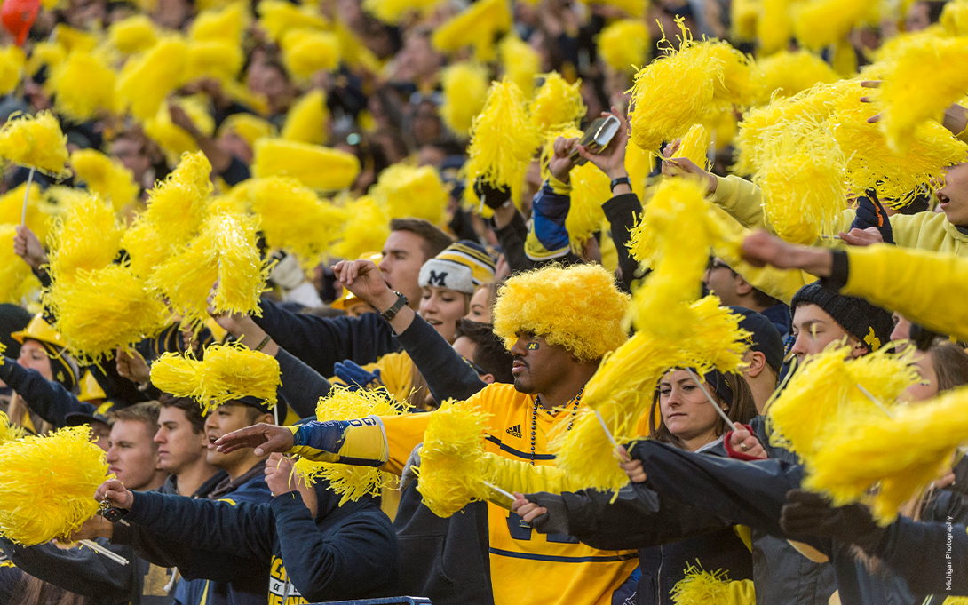 U-M football fans fill Michigan Stadium