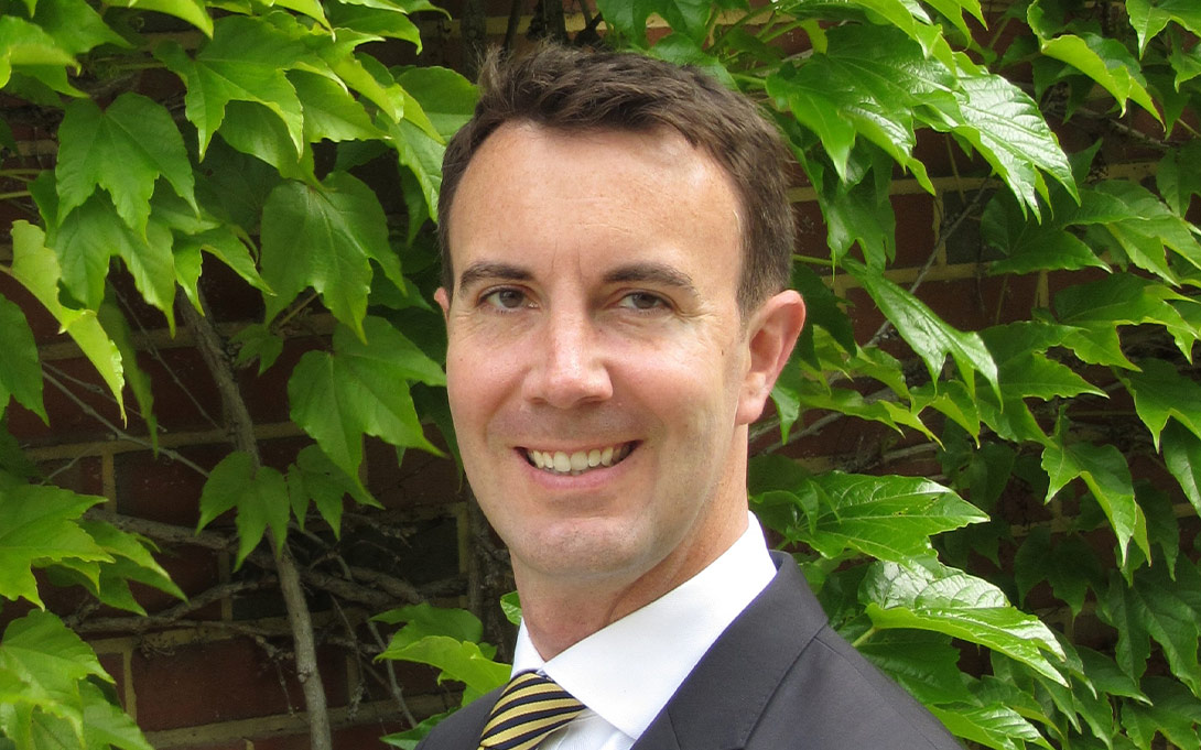 Neil Canfield