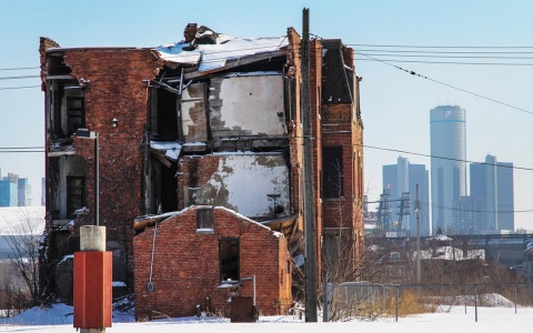 blight-detroit-1090x681