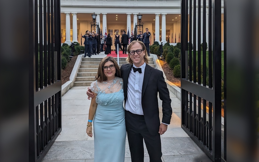 Betsey Stevenson and Justin Wolfers White House picture
