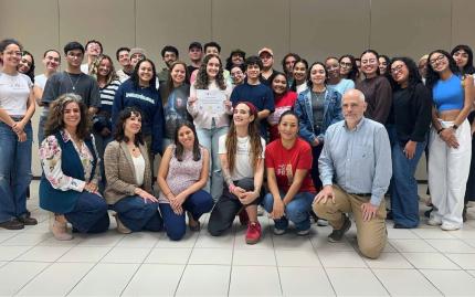 Students, faculty and staff leading the survey administration process in Puerto Rico. Image credit: Laboratorio Puertorriqueño de Opinión Pública