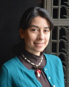 Photo of Erin Flores
