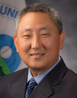 Headshot of Ed Chu