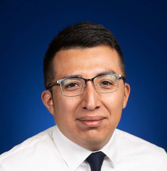 Headshot of Juan Sandova