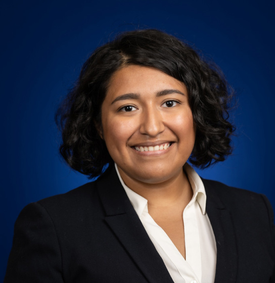 Headshot of Shirley Araiza Santaella