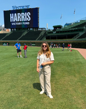 Kate Anderson (BA ’20) fundraising for the Women for Harris-Walz campaign