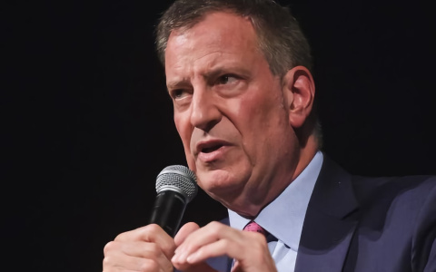 Bill de Blasio portrait