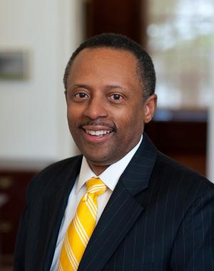 Earl Lewis