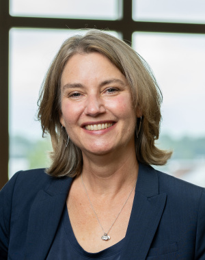 Headshot of Jenna Bednar